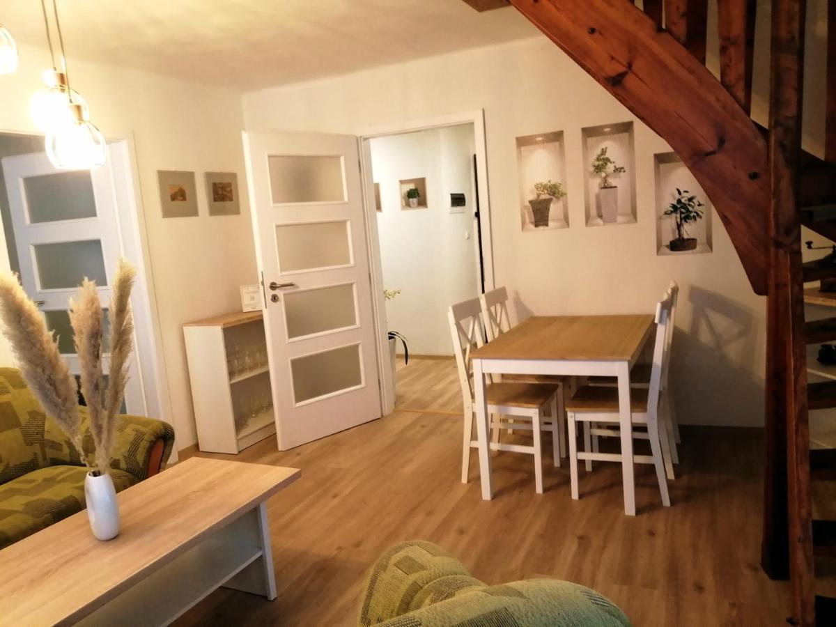 Apartman Deluxe Хеб Екстер'єр фото