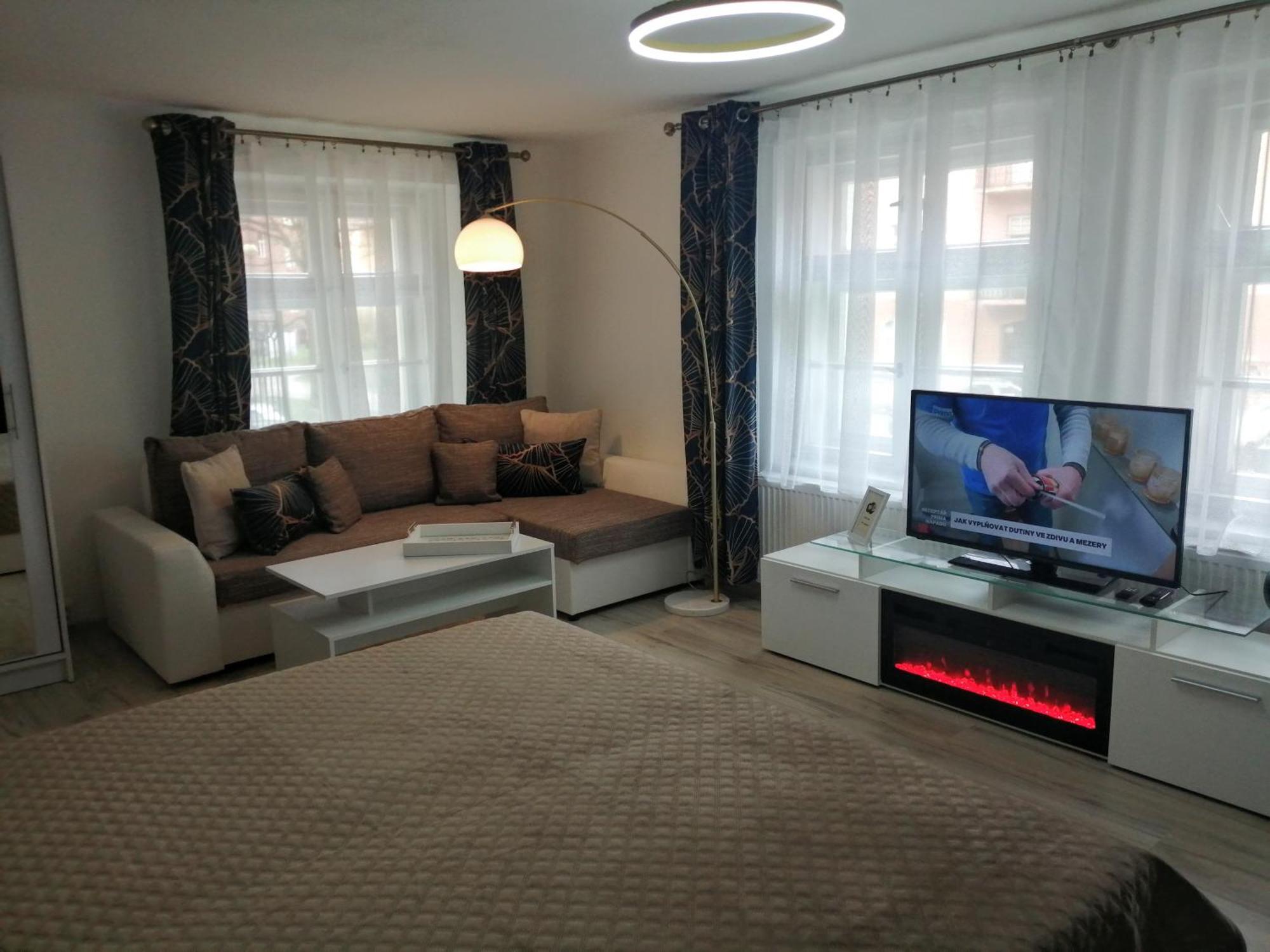 Apartman Deluxe Хеб Екстер'єр фото